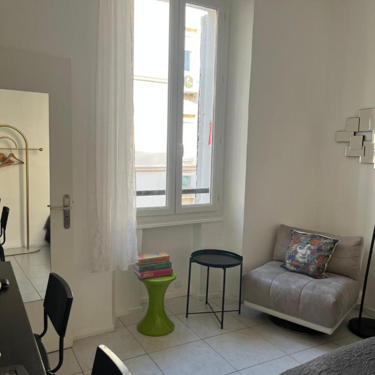 Studio au cœur de Cannes - Apartamento de 1 dormitorio - 5