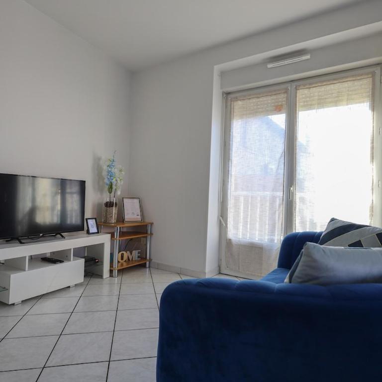 L'émeraude - Three-Bedroom House - 1