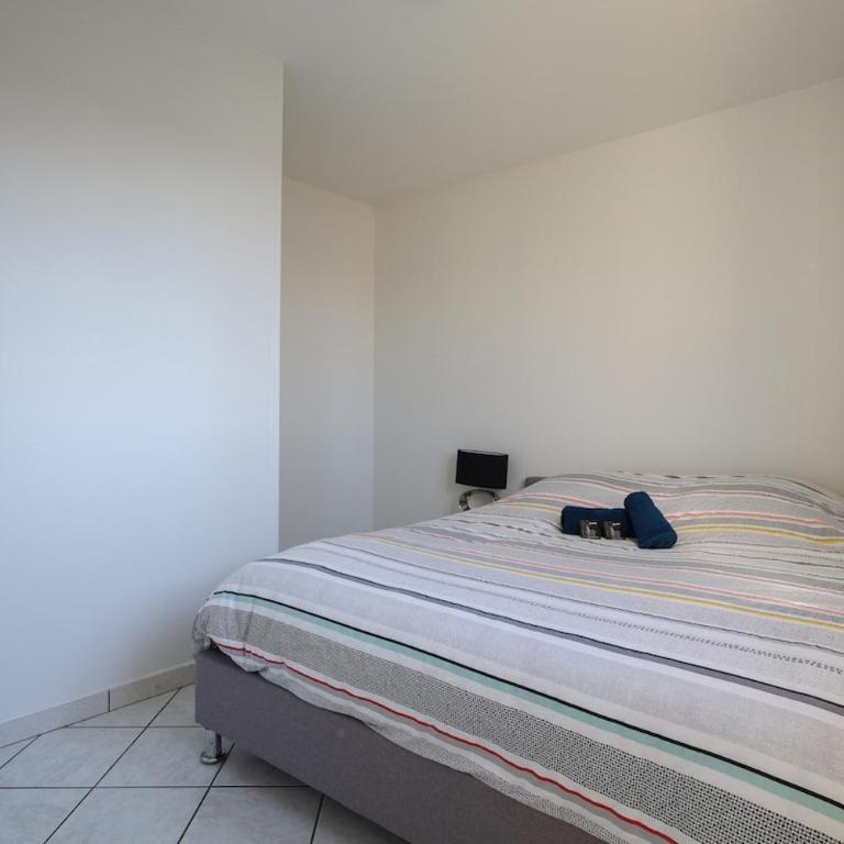 L'émeraude - Three-Bedroom House - 18