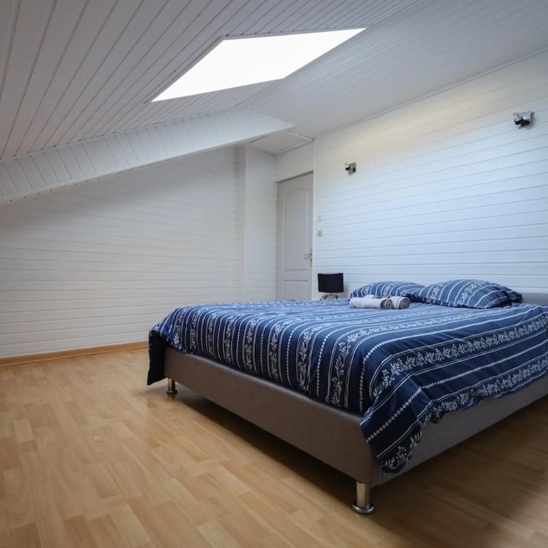 L'émeraude - Three-Bedroom House - 14