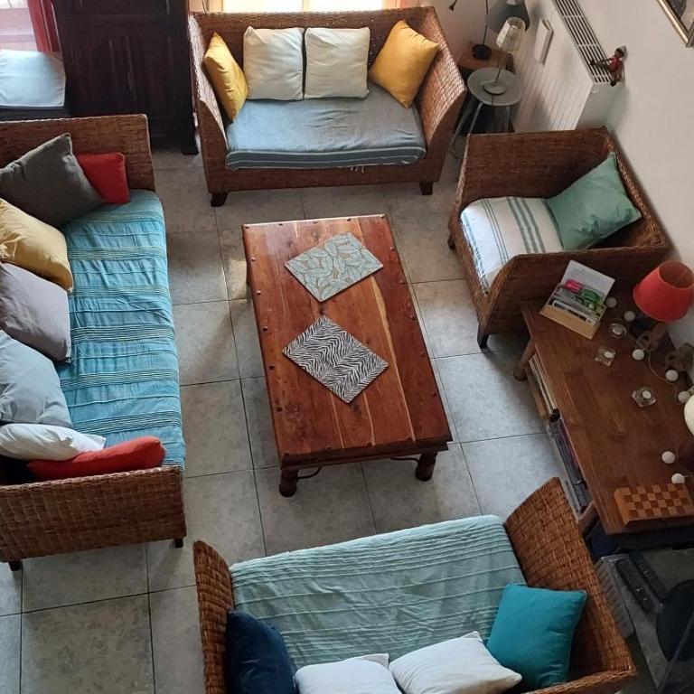 Jolie maison hauteur d'Antibes - Two-Bedroom House - 15