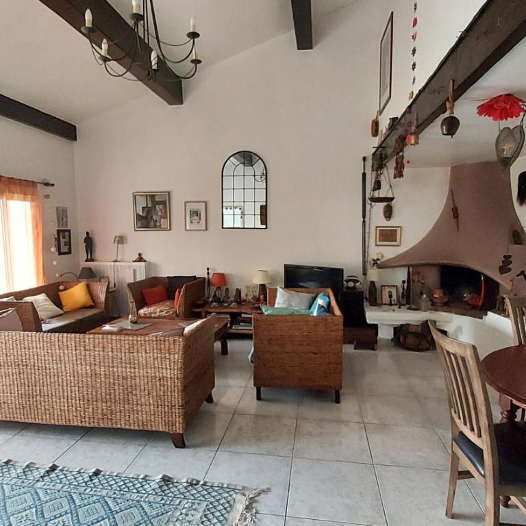 Jolie maison hauteur d'Antibes - Two-Bedroom House - 13