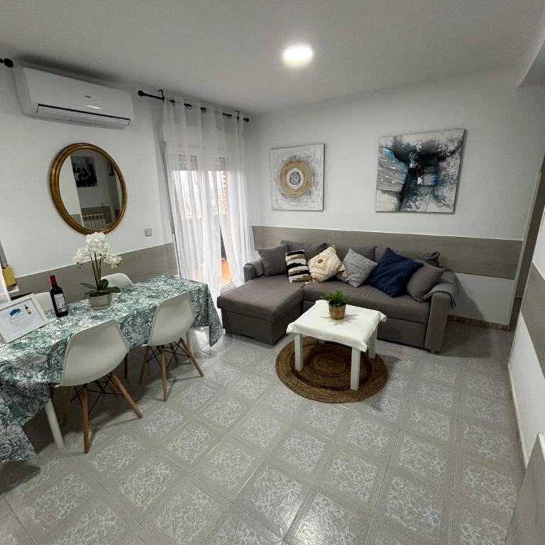 Ifema, Dehesa de la Villa, Plaza Castilla, Ciudad Universitaria, Hospitales La Paz, Cuatro caminos, Vvda Uso Temporal - Apartamento de 3 dormitorios - 6