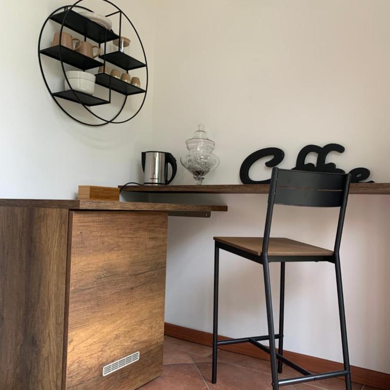 La Villa Como - Double Room with Private Bathroom - 11