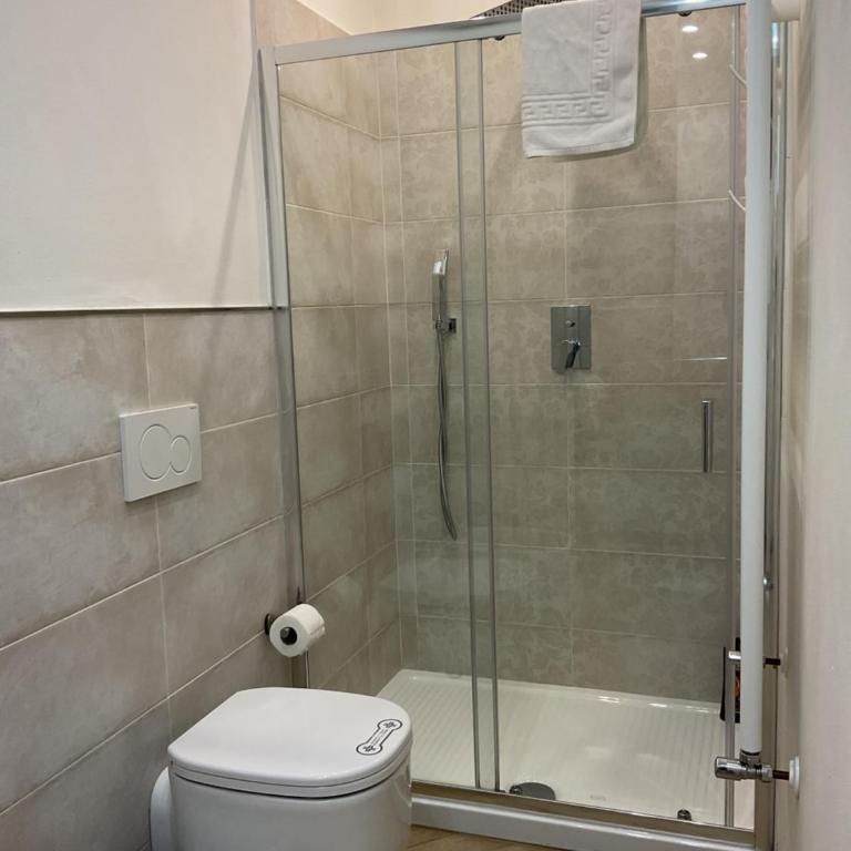 Zero Coach - One-Bedroom Apartment - 25
