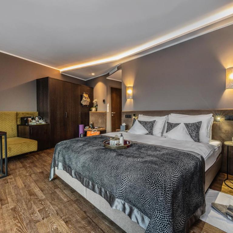SOLEA SÜDTIROL Boutique Hotel - Camera Matrimoniale Deluxe con Balcone - 3