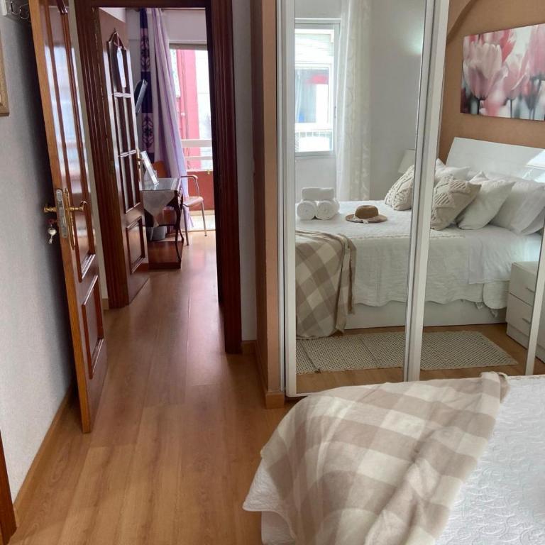 Un Lugar Para Descansar En Alicante - Four-Bedroom Deluxe Apartment - 14