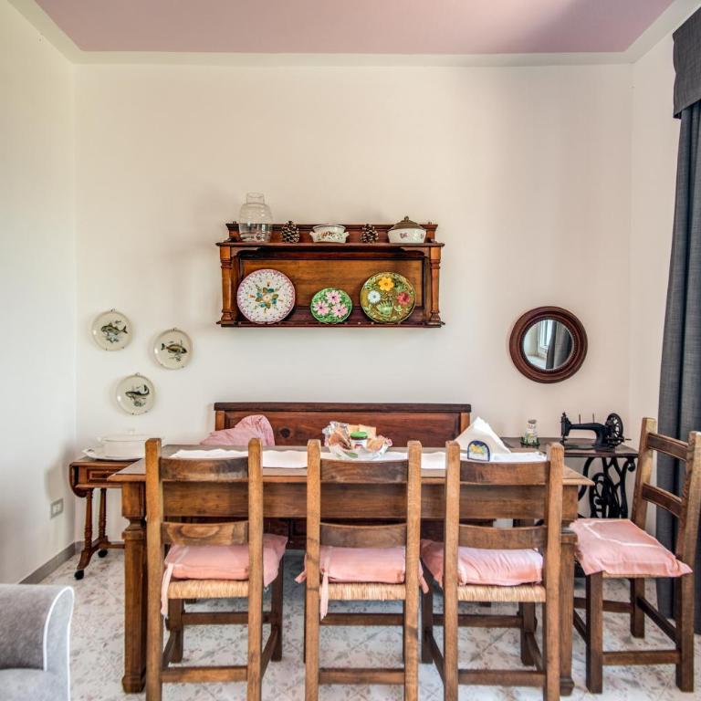 M Suites Sorrento - One-Bedroom Apartment with Bath and Sea View - 11