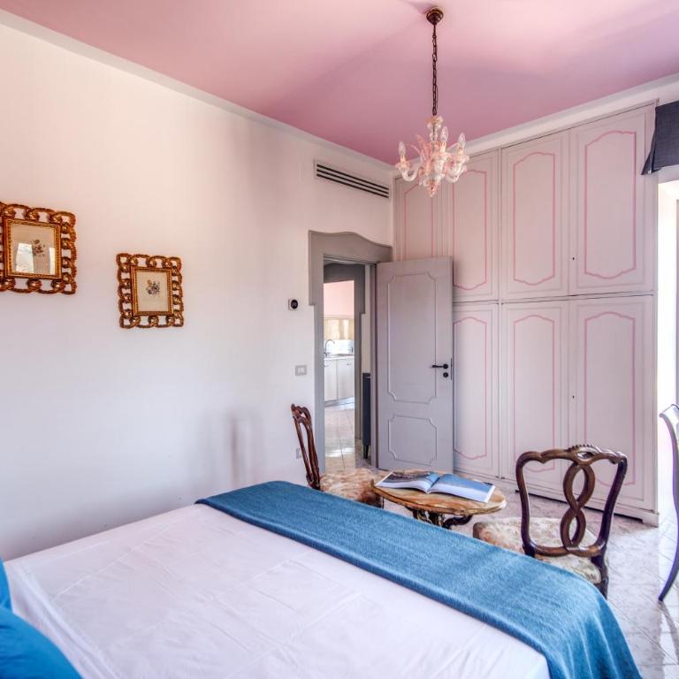M Suites Sorrento - One-Bedroom Apartment with Shower and Sea View - 15
