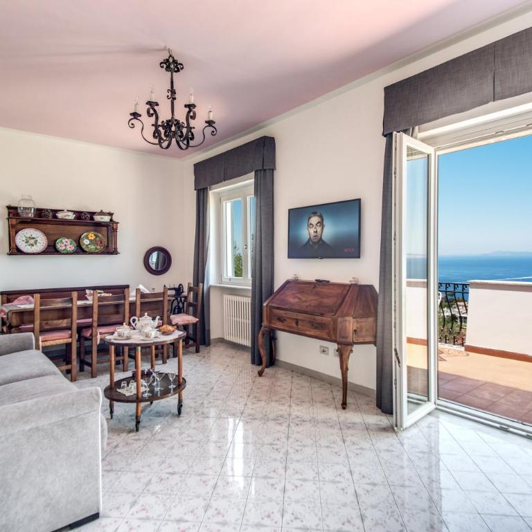 M Suites Sorrento - One-Bedroom Apartment with Bath and Sea View - 14