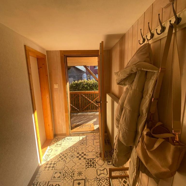 Cosy apartment in heritage protected swiss chalet - Apartment mit 2 Schlafzimmern - 27
