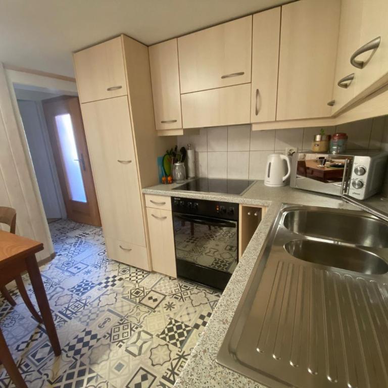 Cosy apartment in heritage protected swiss chalet - Apartment mit 2 Schlafzimmern - 25