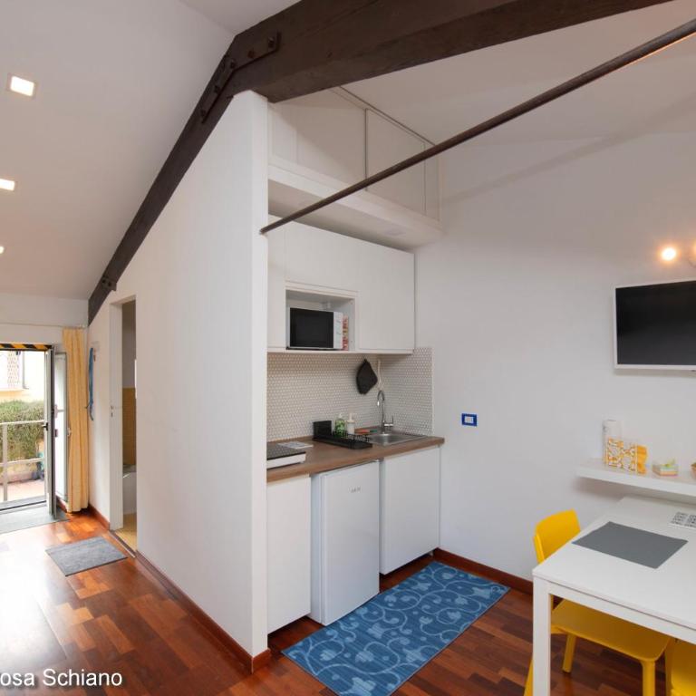 Casetta Correra: terrazzo e relax centro di Napoli - Monolocale con Balcone - 28