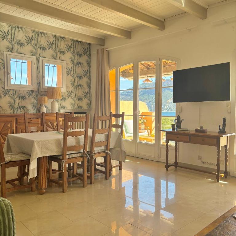 BASTIDE d'Azur 160m2 - Double Terrasse vue Cap Canaille - Villa - 8