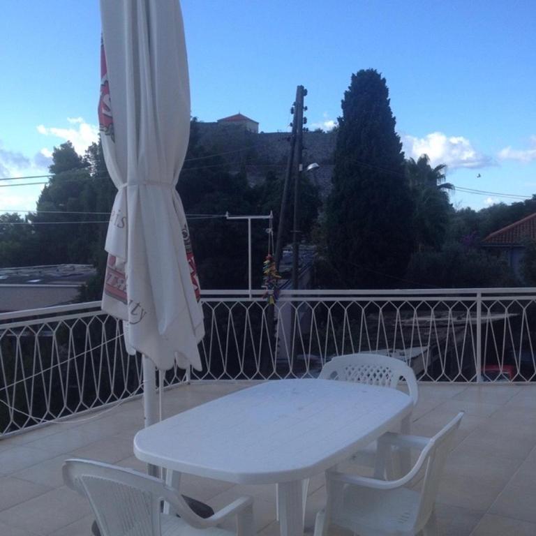 Vila Dube - Two-Bedroom House - 9