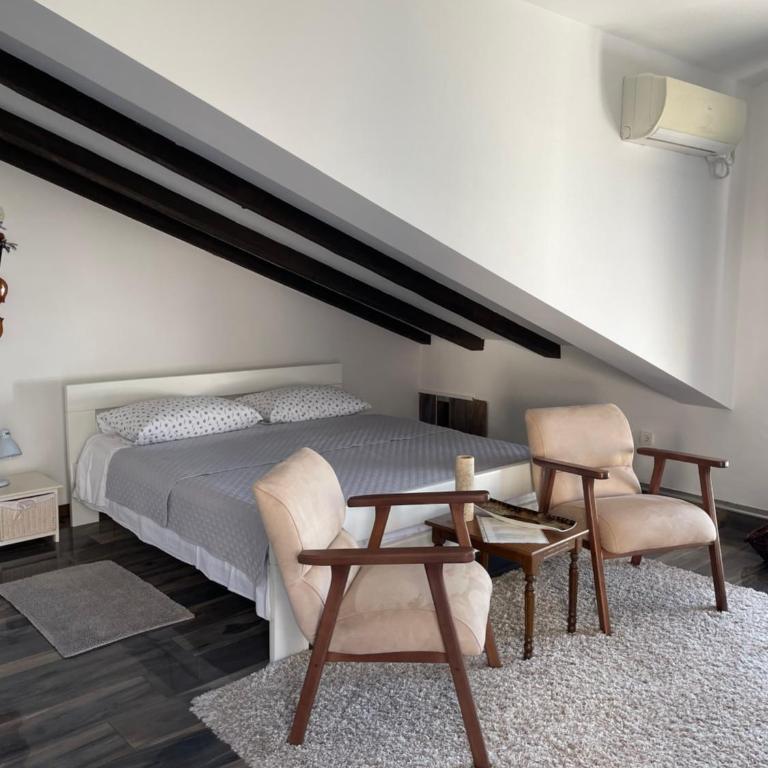 Apartment Jovana - Studio Apartment with Sea View - 4