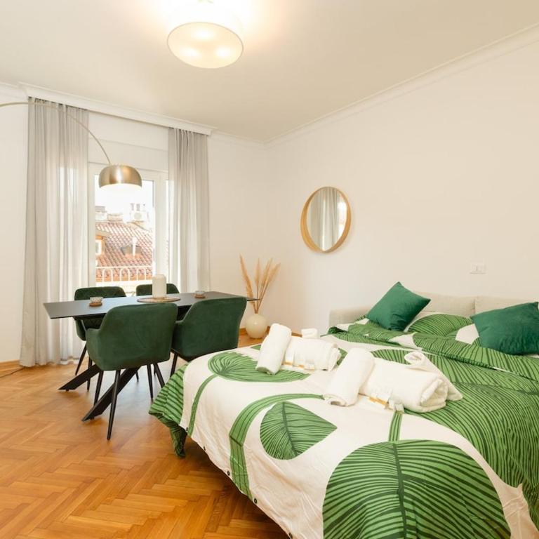 Ponterosso City Center Luxury Apartment FastFibra - Appartamento con 2 Camere da Letto - 19