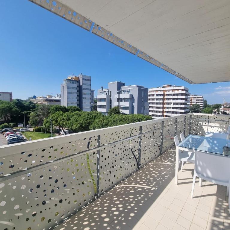 Aparthotel Holiday - Appartamento con 2 Camere da Letto - 1