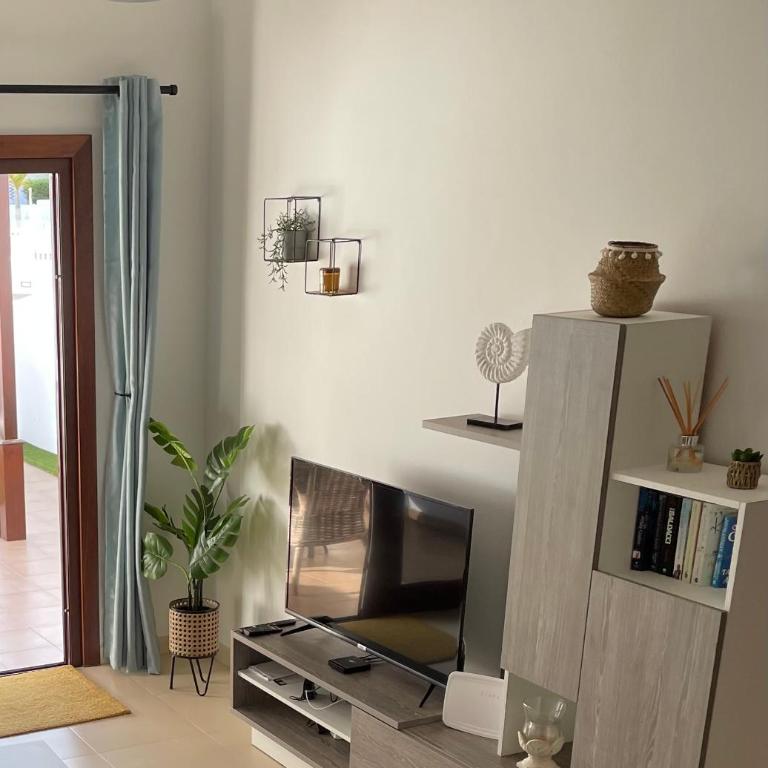 Casa Cassie Playa Blanca - Two-Bedroom House - 12
