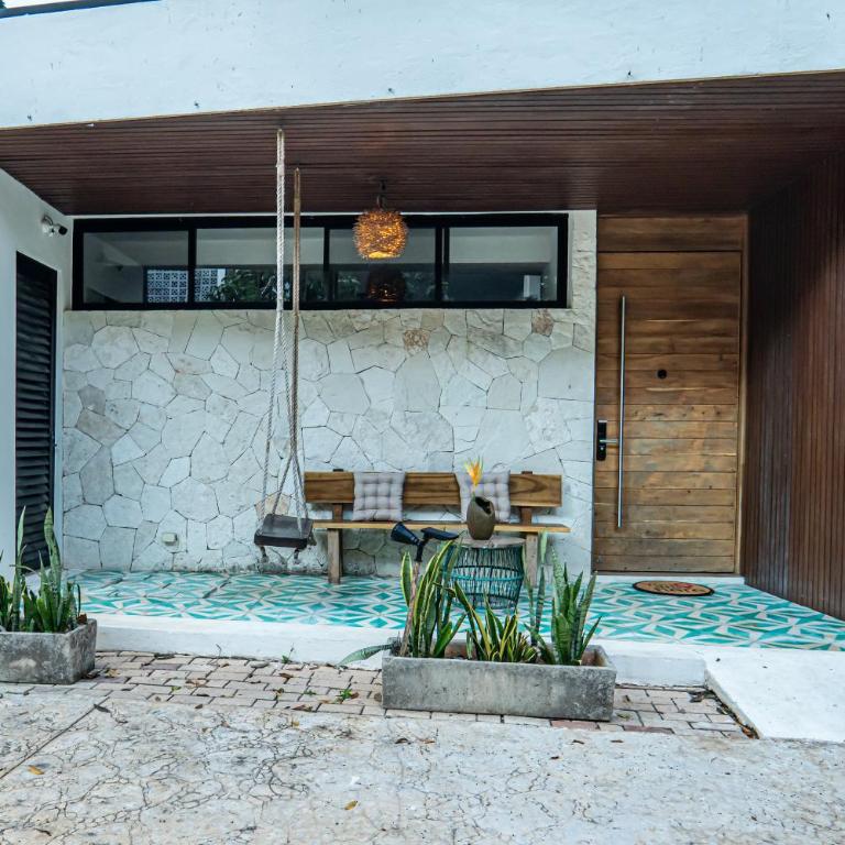 Two-Condos House in Great location with Rooftop and Pool and BBQ - Casa de 4 dormitorios - 60