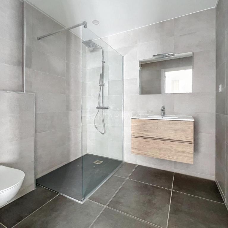 Appartement T2 standing - Apartamento de 1 dormitorio - 2
