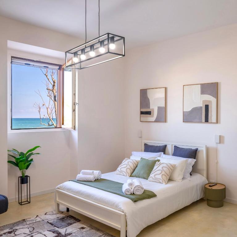 Seaside Apartment Near St Nicholas Basilica - One-Bedroom Apartment - 10