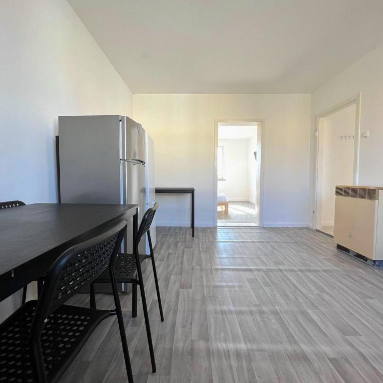 Monteurswohnungen in Augsburg und Umgebung - Two-Bedroom Apartment - 11
