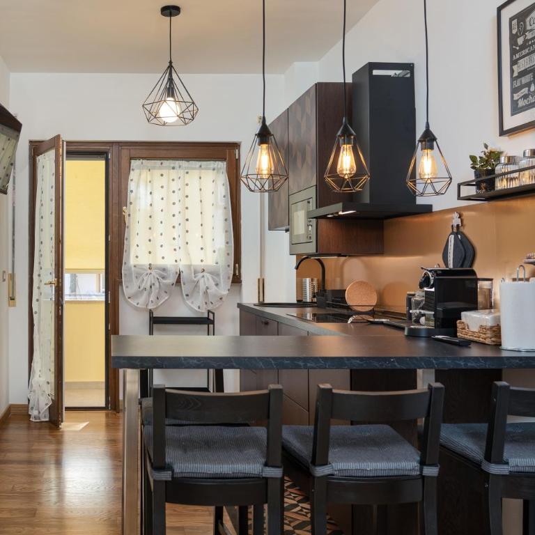 Your Place in Rome Apartments - Two-Bedroom Apartment - 8
