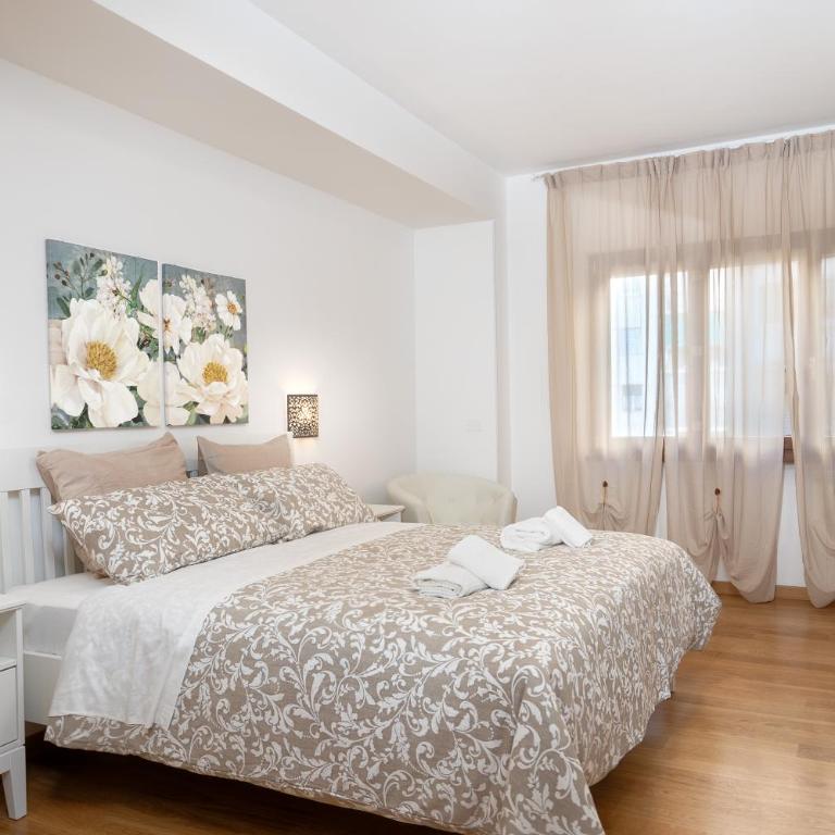 Your Place in Rome Apartments - Two-Bedroom Apartment - 15