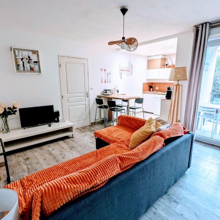 F2 garage box WiFi terasse clim Gare Fac Eco Richter - Apartment mit 1 Schlafzimmer - 1