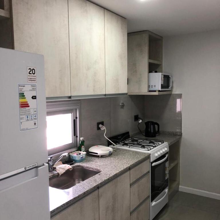 PARANA TEMPORARIO CENTRO - San Juan 343 - Apartamento de 1 dormitorio - 4