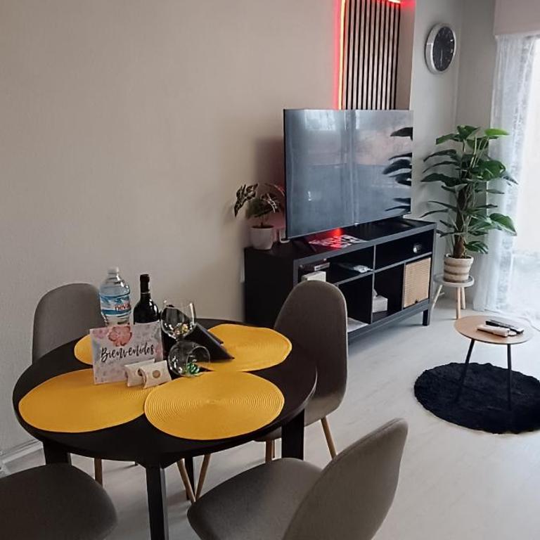 Miramar Waves - Two-Bedroom Apartment - 1