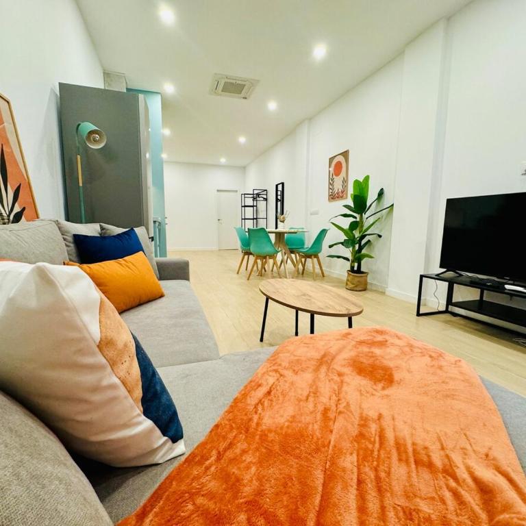 FLAT B - Wide & Beautifull Flat Near Historic Center - One-Bedroom Apartment - 13
