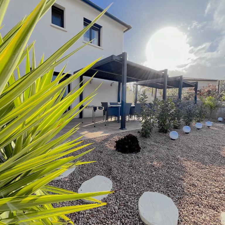La Maison de vacances à Ajaccio- Proche plage et aéroport- Extérieur privatif avec barbecue - Maison 2 Chambres - 1
