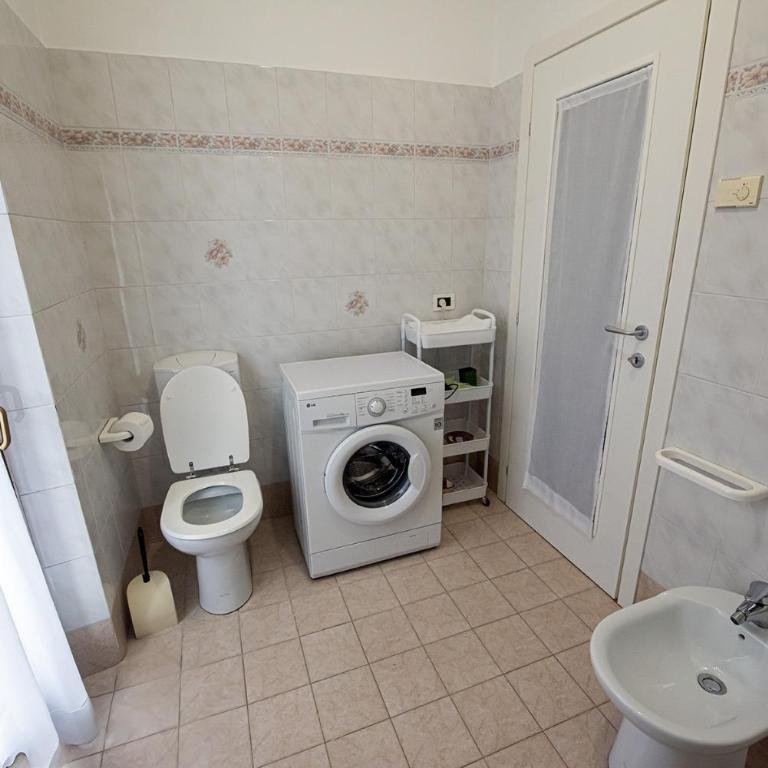 Da Tiziana - Two-Bedroom Apartment with Balcony - 23