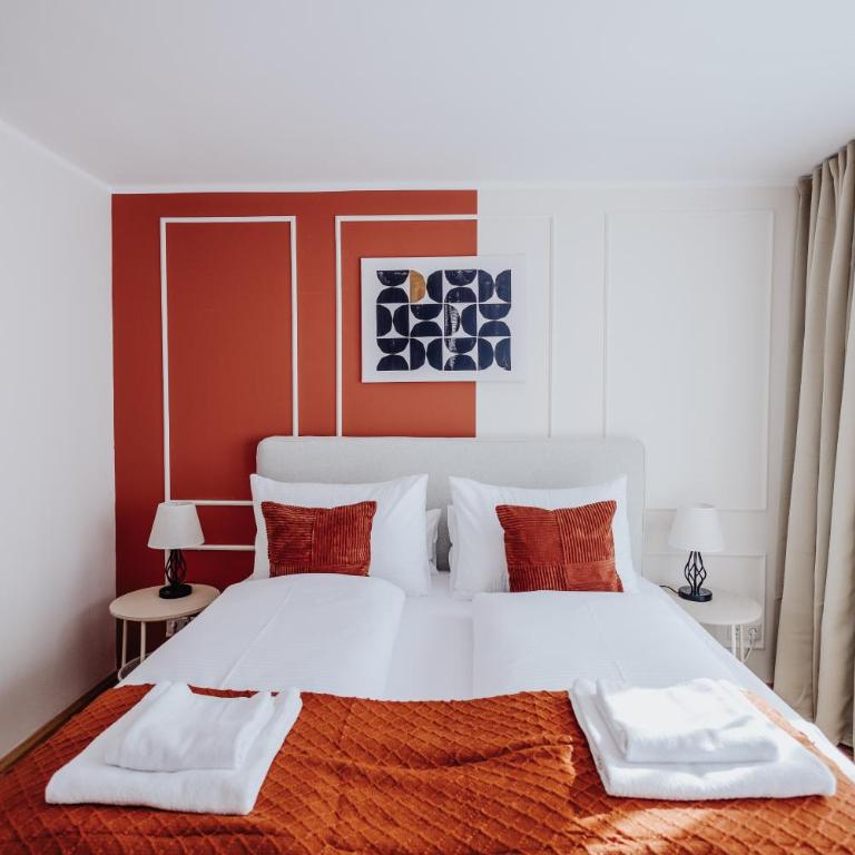 Lumen Homes - Altstadt-Residenz, direkt im Zentrum, geräumiges Apartment mit 5 Zimmern, Küche - Three-Bedroom Apartment - 27