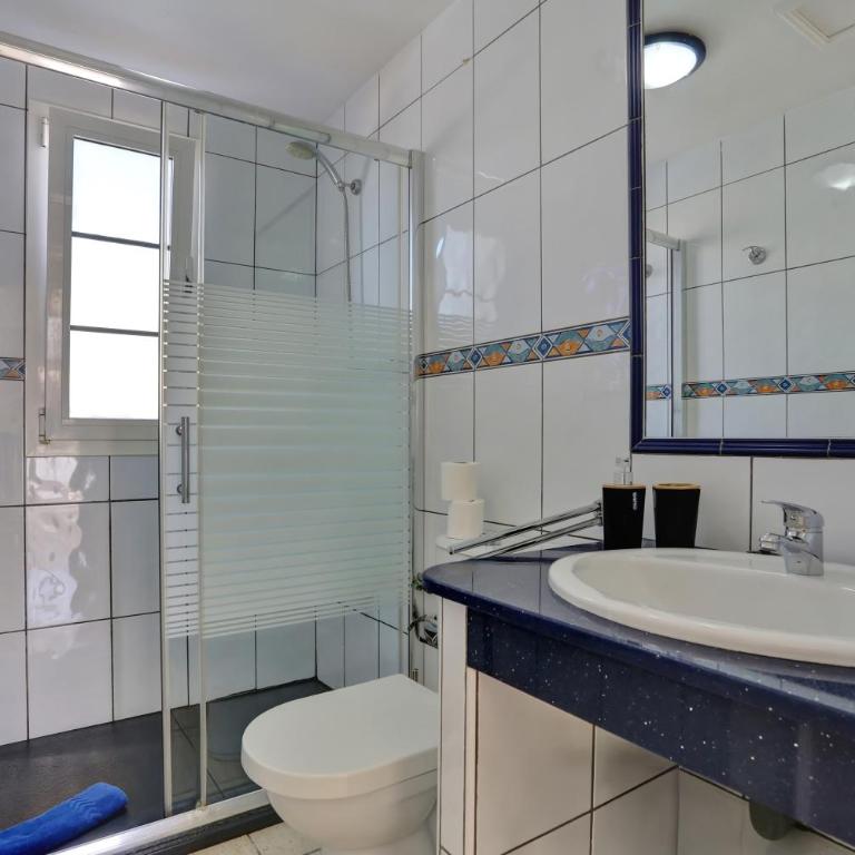 Residencia Lena - Apartamento con vistas al jardín - 25