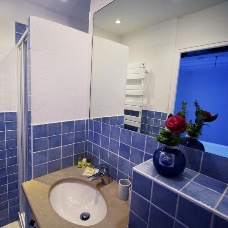 Hübsches Haus direkt am Wasser, St. Tropez 15 Min! - Haus mit 4 Schlafzimmern - 30