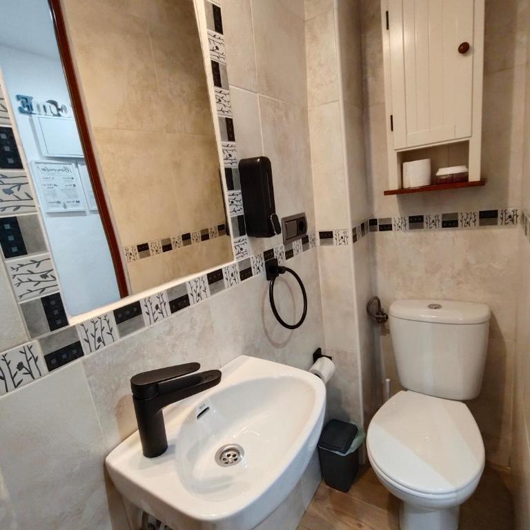 Loft Fuente Nueva siglo XVIII - One-Bedroom Apartment - 27