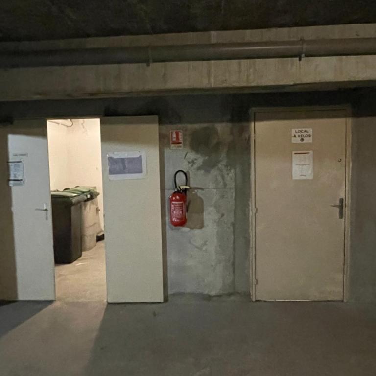 Appartement 250m mer, 2 vélos avec casques, entièrement rénové en 2025 - Two-Bedroom Apartment - 20