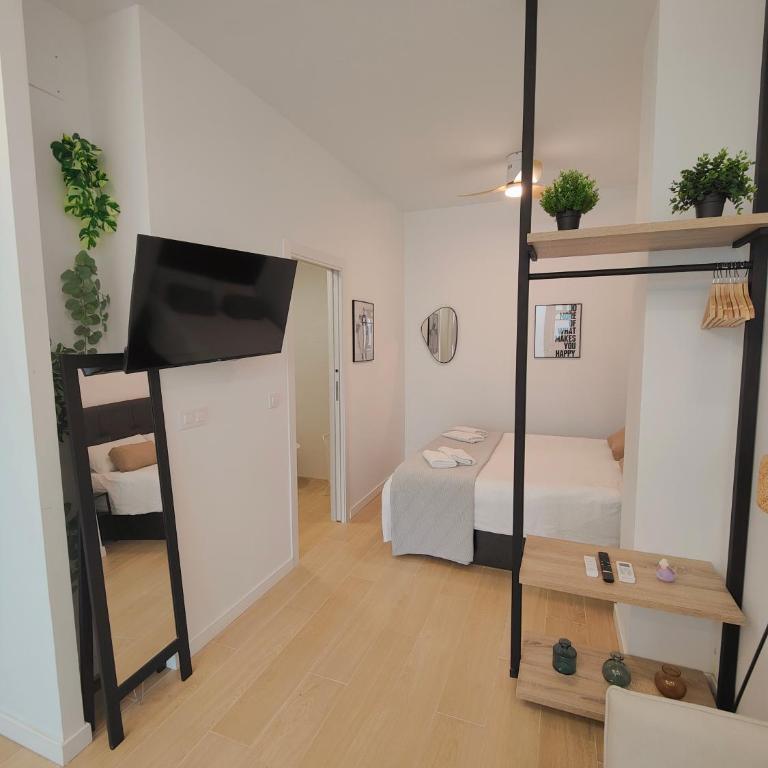 Delfín - Entire Apt - Near Beach and Stadium by Río Turia Apartments - One-Bedroom Apartment - 11