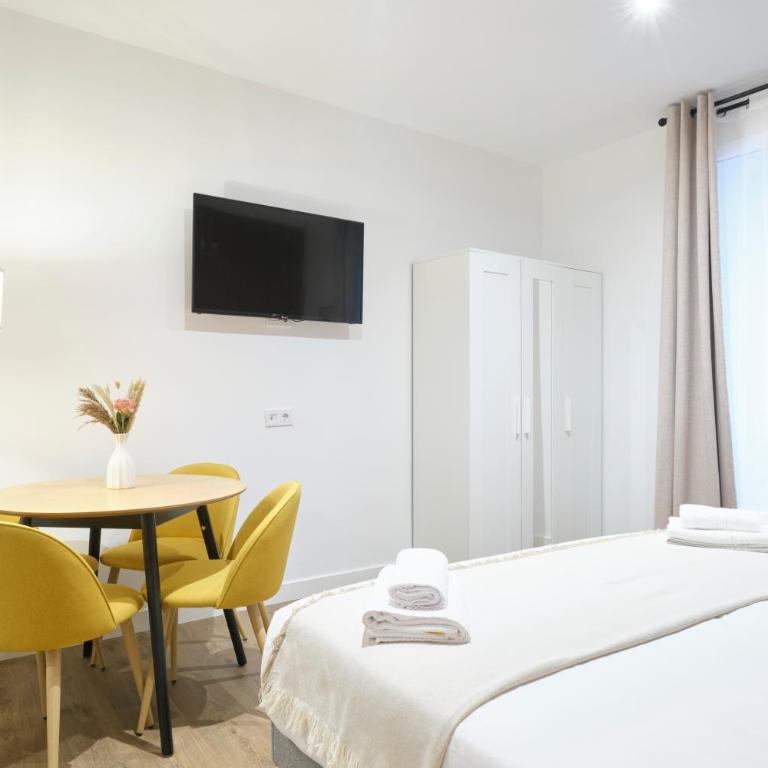 Lovely Apartments - Elegante apartamento en el corazón de la ciudad - One-Bedroom Apartment - 17