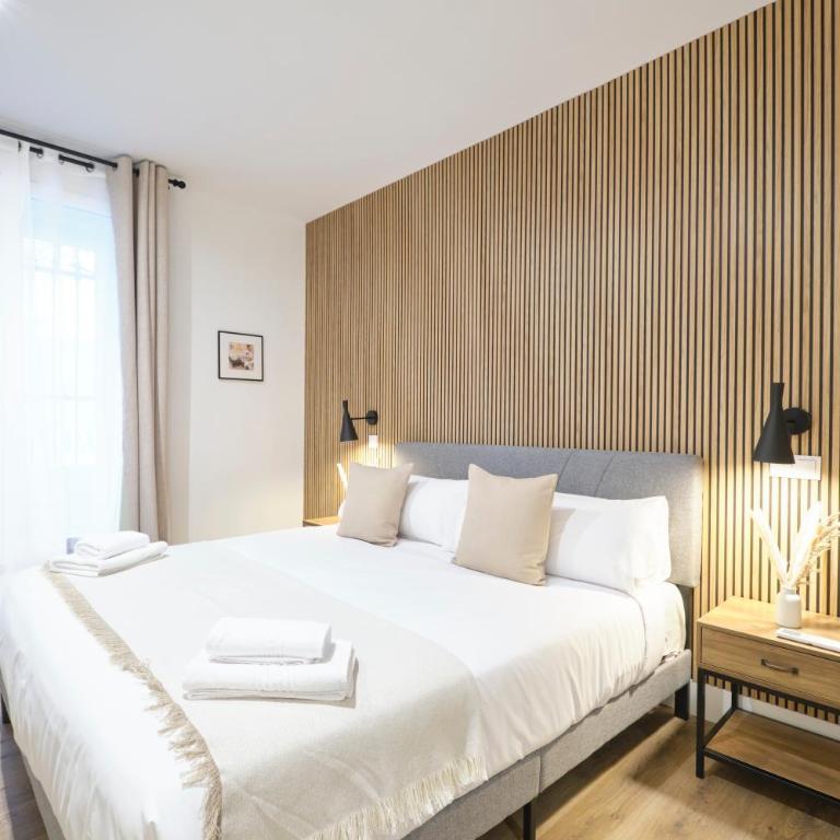 Lovely Apartments - Elegante apartamento en el corazón de la ciudad - One-Bedroom Apartment - 2