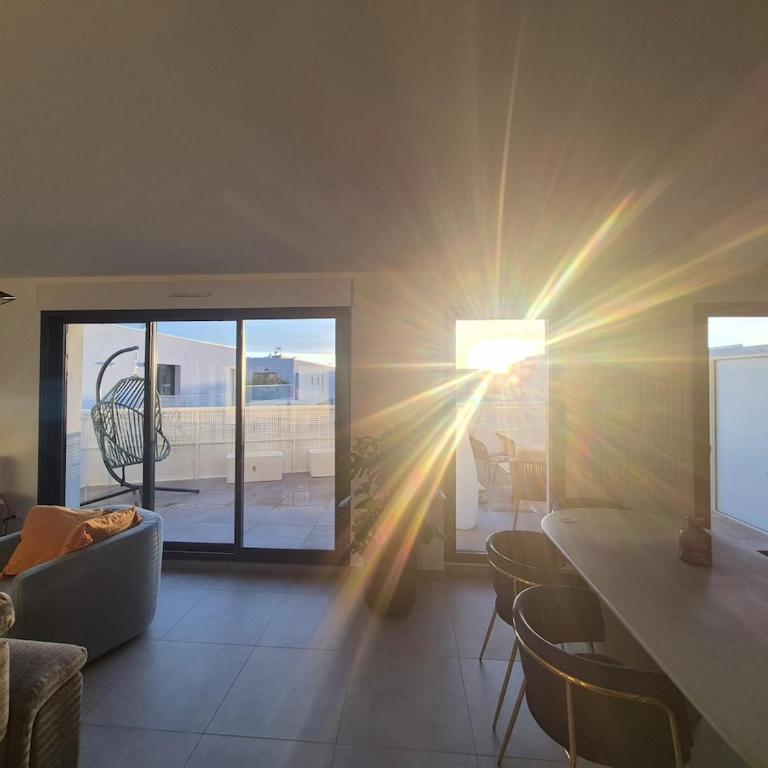 Frida, Terrasse exposée plein sud, Wifi, Parking double, - Appartamento con 2 Camere da Letto - 36