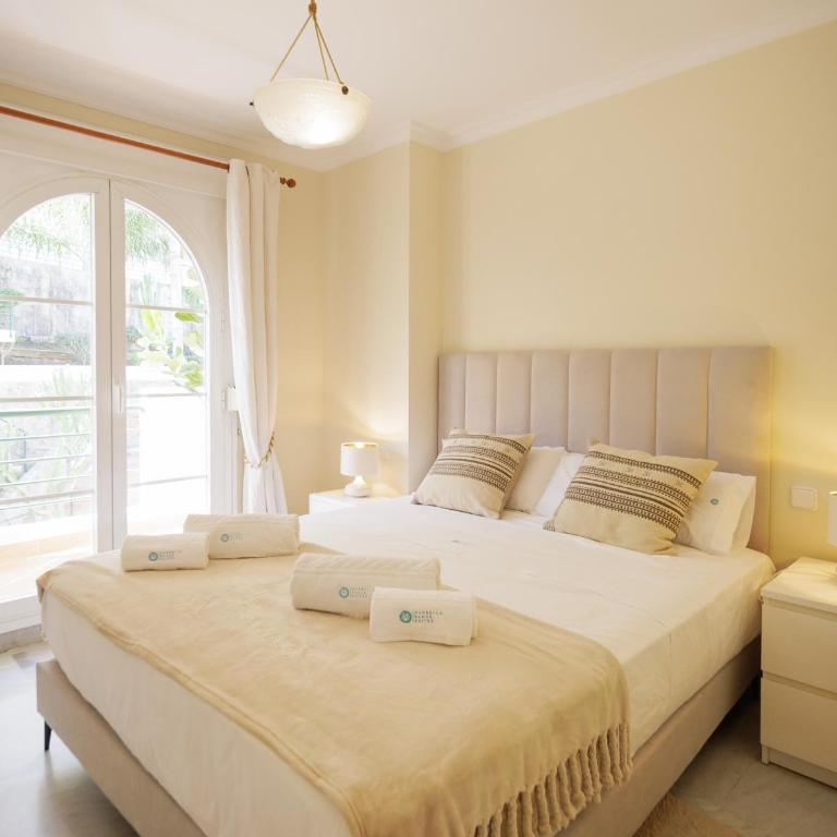 MARBELLA BANUS SUITES - Senorio de Aloha Mountain & Sea Views - Apartamento de 2 dormitorios con vistas a la montaña - 42