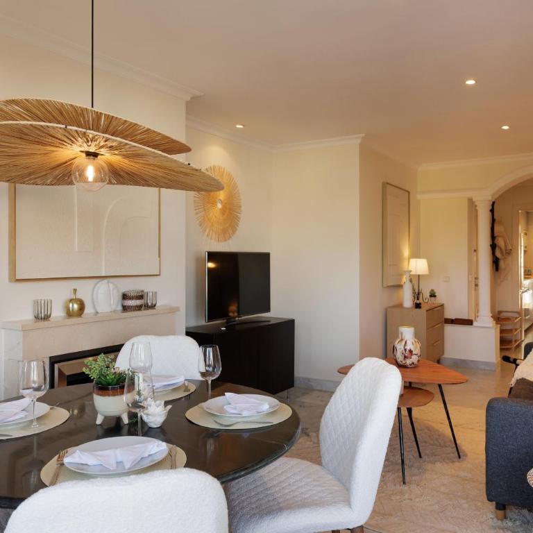 MARBELLA BANUS SUITES - Senorio de Aloha Mountain & Sea Views - Apartamento de 2 dormitorios con vistas a la montaña - 25