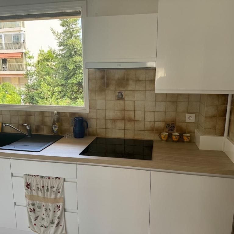 juan les pins centre proche mer 3 pièces - Appartamento con 2 Camere da Letto - 3
