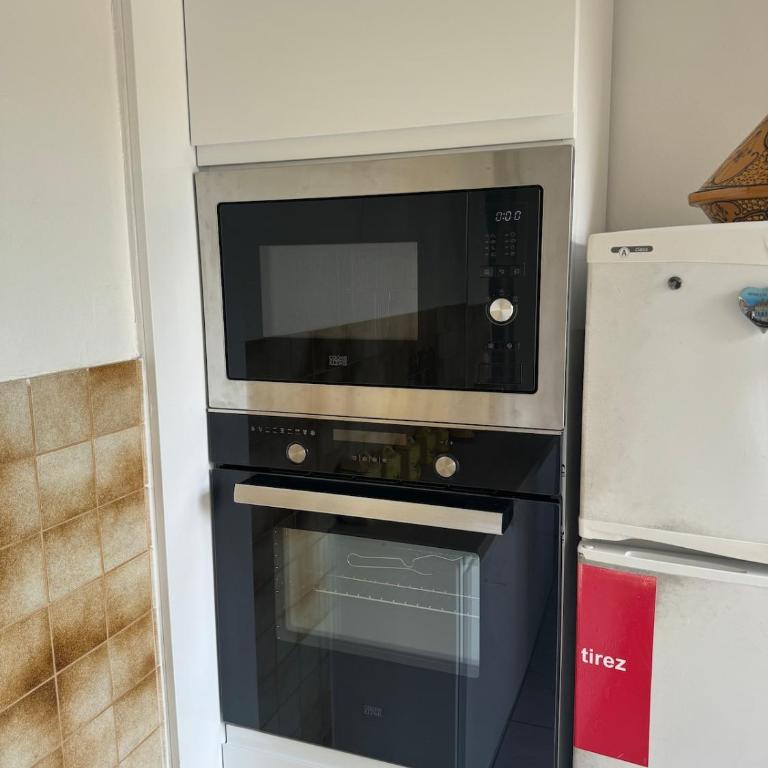 juan les pins centre proche mer 3 pièces - Appartamento con 2 Camere da Letto - 4