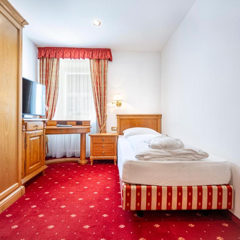 Hotel Touring Dolomites - Camera Singola - 2