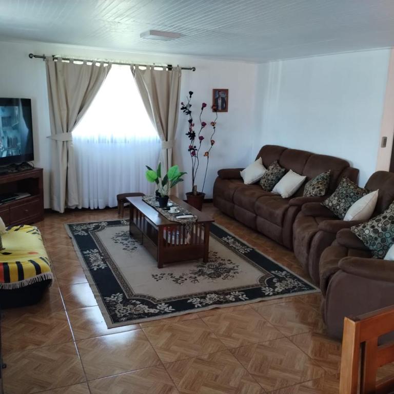 Cabaña 8-10 personas parcela Curacautin - Four-Bedroom House - 16